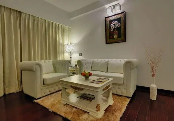 Hazel Suite