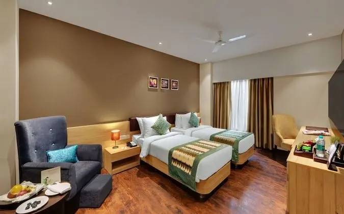 Fern Club Room
