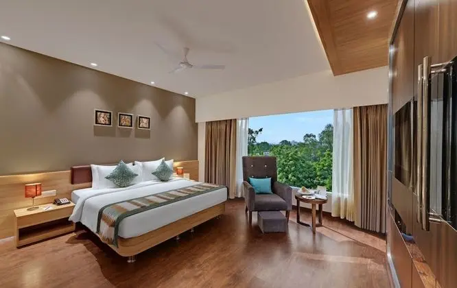 Fern Club Room