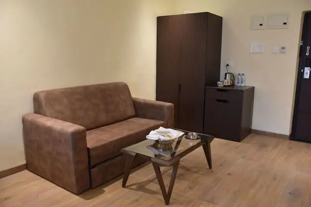Hazel Suite
