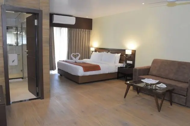 Winter Green City View Room