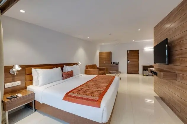 Winter Green Premium Garden View Room