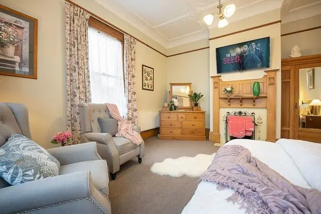 Luxury Oda (McSkimmings Suite)