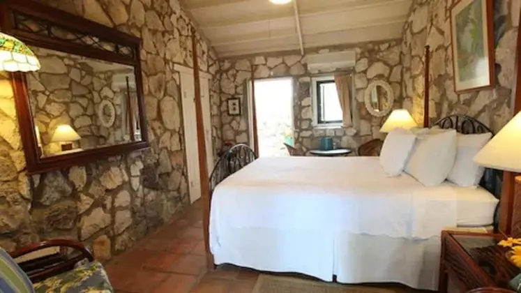 Coconut Palm Cottage
