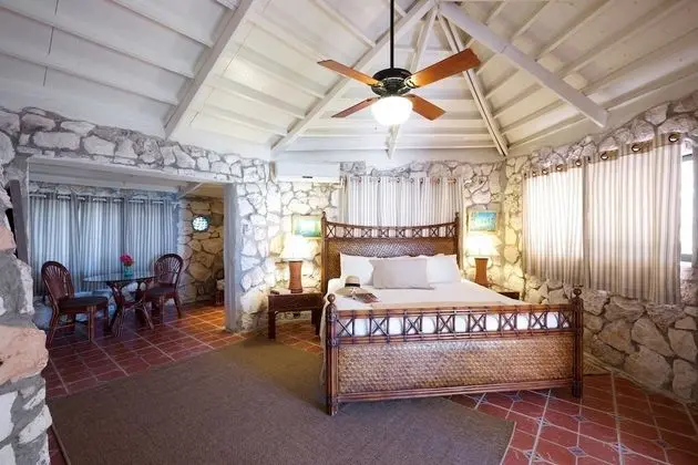 Coconut Palm Cottage