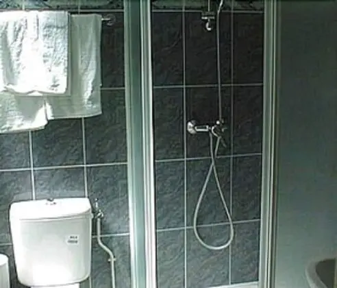 Premium Tek Büyük Yataklı Oda