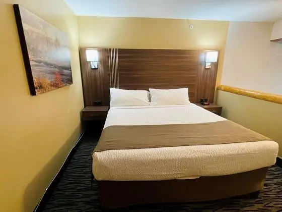 Suite (Jacuzzi) No Pets