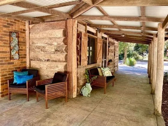 Family Kulübe (Banksia Family Cabin)