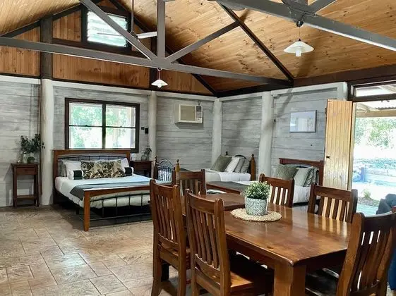 Family Kulübe (Banksia Family Cabin)