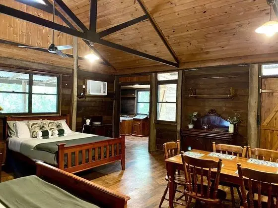 Grand Kulübe (Heritage Grand Cabin)