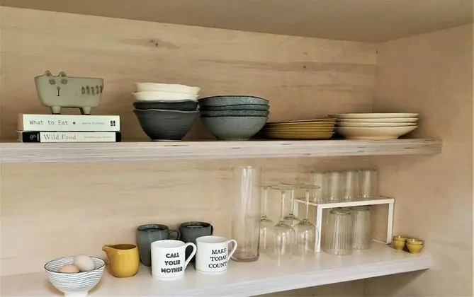 Ev, Banyolu/Duşlu (The Studio)