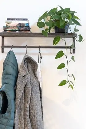 Ev, Banyolu/Duşlu (The Studio)
