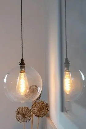 Ev, Banyolu/Duşlu (The Studio)