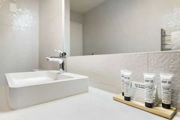 Executive Süit, 2 Yatak Odası, Şehir Manzaralı (King Bed & Queen Bed)