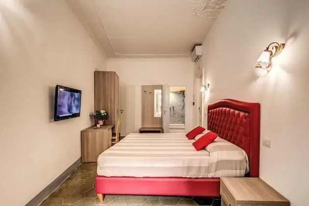 Superior Tek Büyük veya İki Ayrı Yataklı Oda