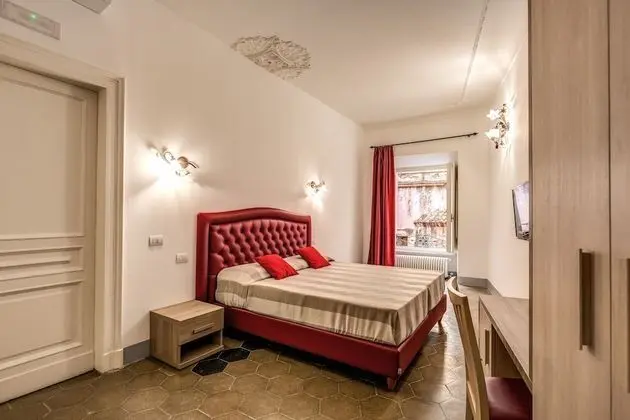 Superior Tek Büyük veya İki Ayrı Yataklı Oda