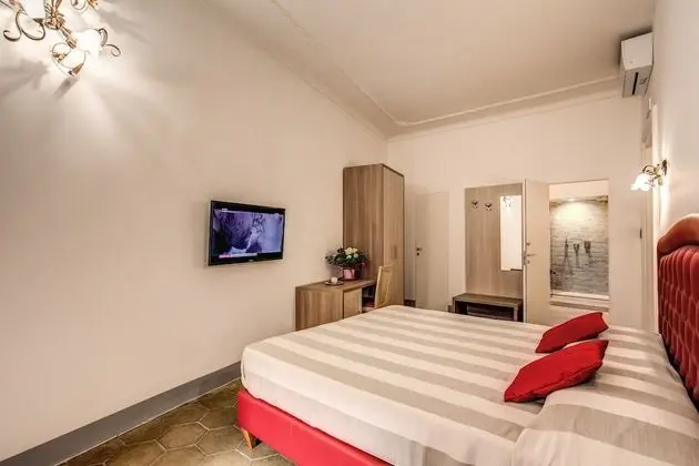 Superior Tek Büyük veya İki Ayrı Yataklı Oda