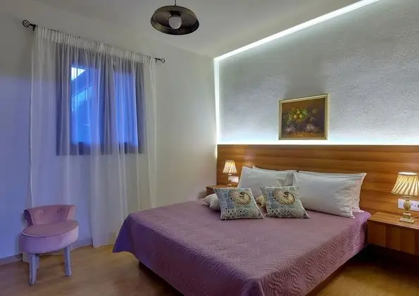 Apart Daire, 3 Yatak Odası, Kişiye Özel Havuzlu, Zemin Kat