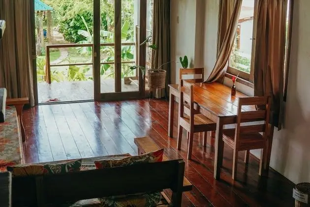 Villa, 1 Büyük (Queen) Boy Yatak ve Çekyat, Sigara İçilmez, Bahçe Manzaralı (Amakan 2)