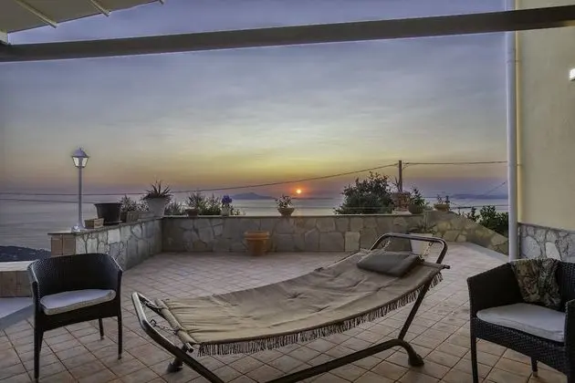 Villa, Sigara İçilebilir