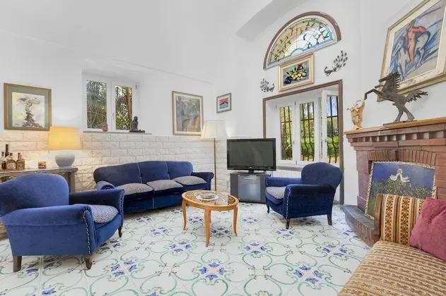Villa, Sigara İçilebilir