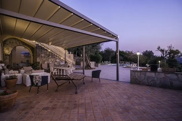 Villa, Sigara İçilebilir