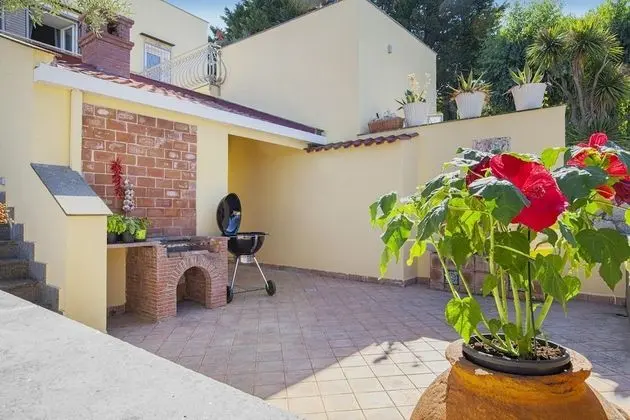 Villa, Sigara İçilebilir