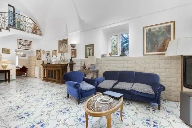 Villa, Sigara İçilebilir