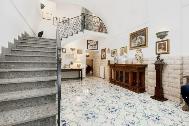 Villa, Sigara İçilebilir