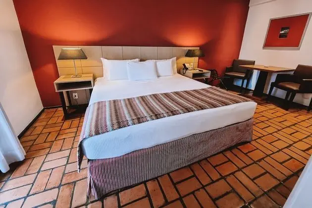 Luxury Tek Büyük Yataklı Oda