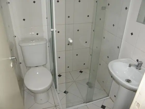 Tek Büyük Yataklı Oda, 1 Çift Kişilik Yatak