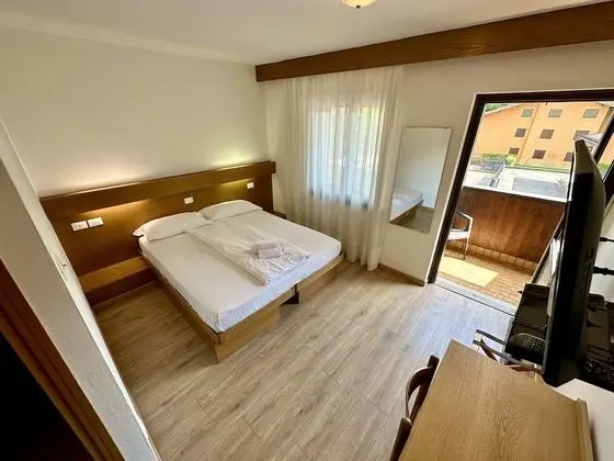 Premium Tek Büyük veya İki Ayrı Yataklı Oda, Dağ Manzaralı