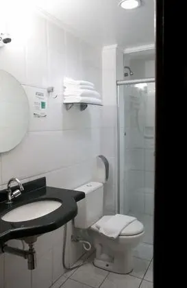 Premium (1 Cama Casal + 1 Cama Solteiro)