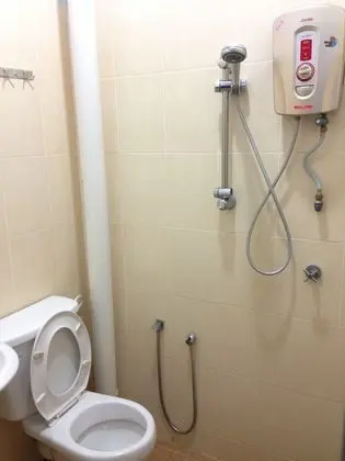 Üç Kişilik Oda