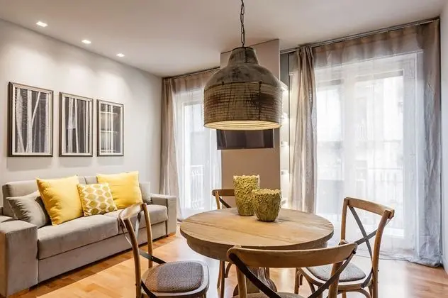 Apart Daire, Balkon