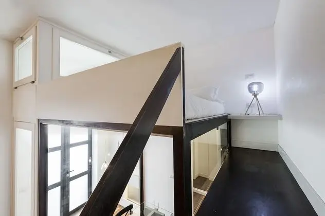 Çatı Katı (Loft)