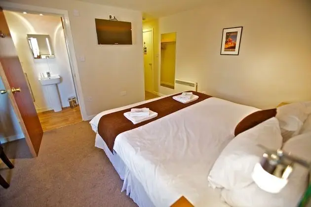 Comfort Tek Büyük Yataklı Oda (Ferry Inn)