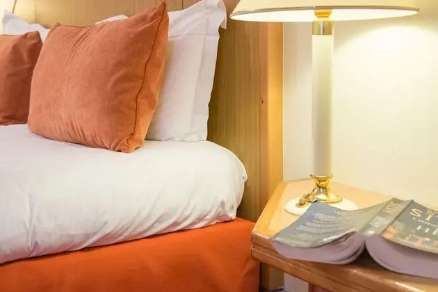 Standard Tek Büyük Yataklı Oda