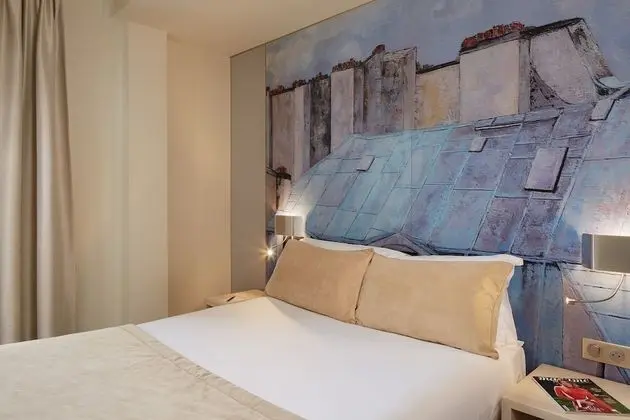 Tek Büyük Yataklı Oda