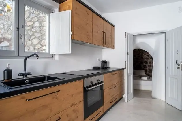 Senior Villa, 2 Yatak Odası, Sıcak Su Havuzu (Fourni)
