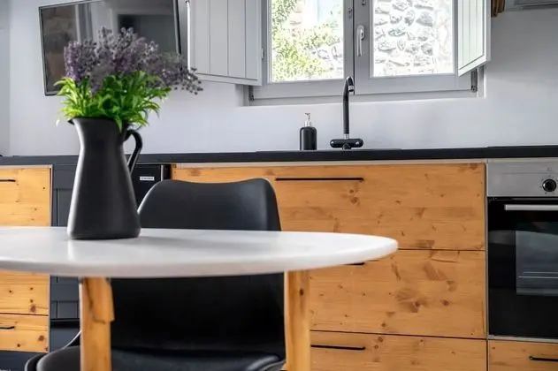 Senior Villa, 2 Yatak Odası, Sıcak Su Havuzu (Fourni)