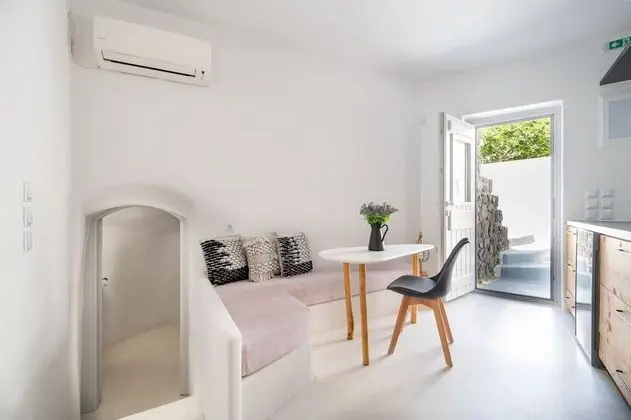 Senior Villa, 2 Yatak Odası, Sıcak Su Havuzu (Fourni)