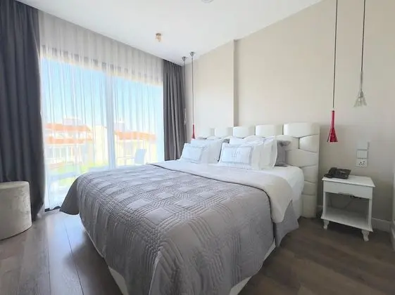 Çift Kişilik, Şehir Manzaralı, Balkonlu