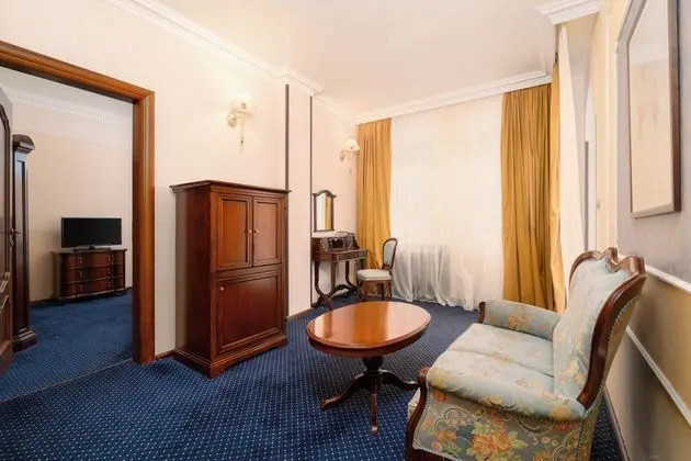 Junior Suite, 1 Double or 2 Single beds