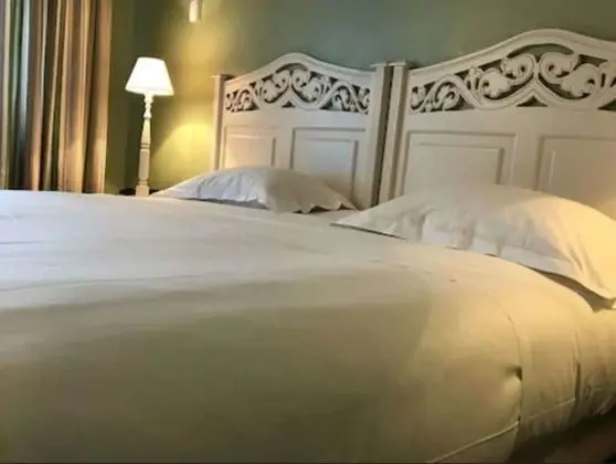 Tek Büyük Yataklı Oda, Bahçe Manzaralı (with SPA access - Sauna and Jacuzzi)