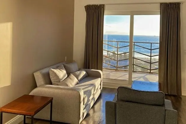 Çatı Katı Süiti (Penthouse)