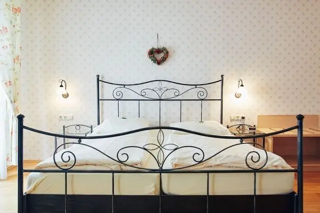 Standard Tek Büyük Yataklı Oda (Komfort)