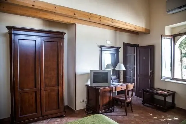 Classic Tek Büyük Yataklı Oda