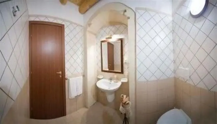 Classic Tek Büyük Yataklı Oda