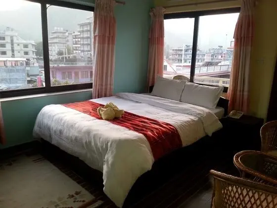 Deluxe Tek Büyük veya İki Ayrı Yataklı Oda, 1 Çift Kişilik Yatak, Sigara İçilebilir